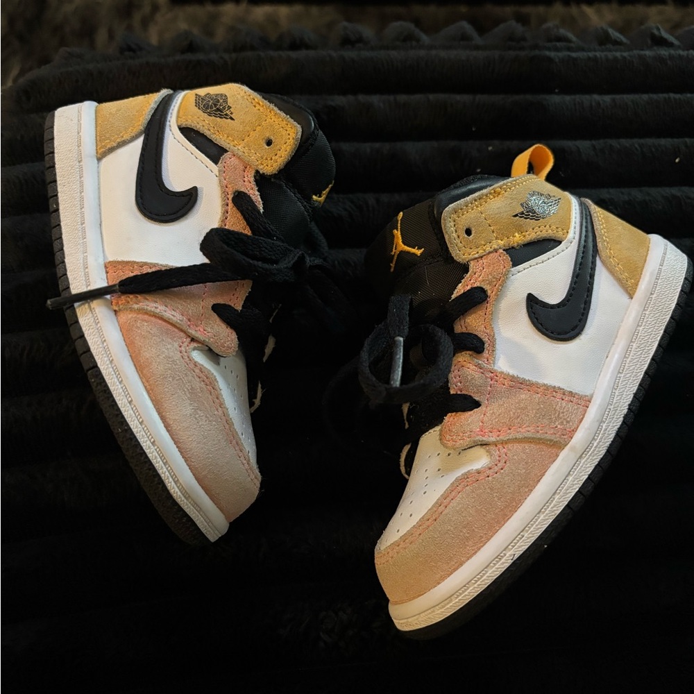 Air Jordan 1 mid toddler